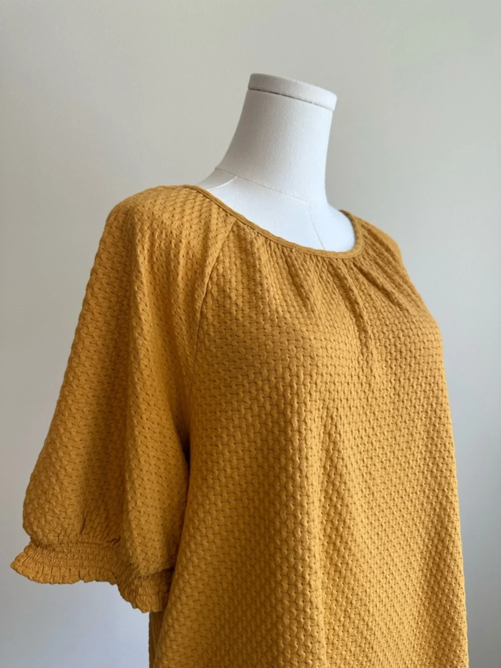 LOFT Mustard Textured Puff-Sleeve Tunic Half-Sleeve Shirt | SIZE XL - Picture 3 of 9